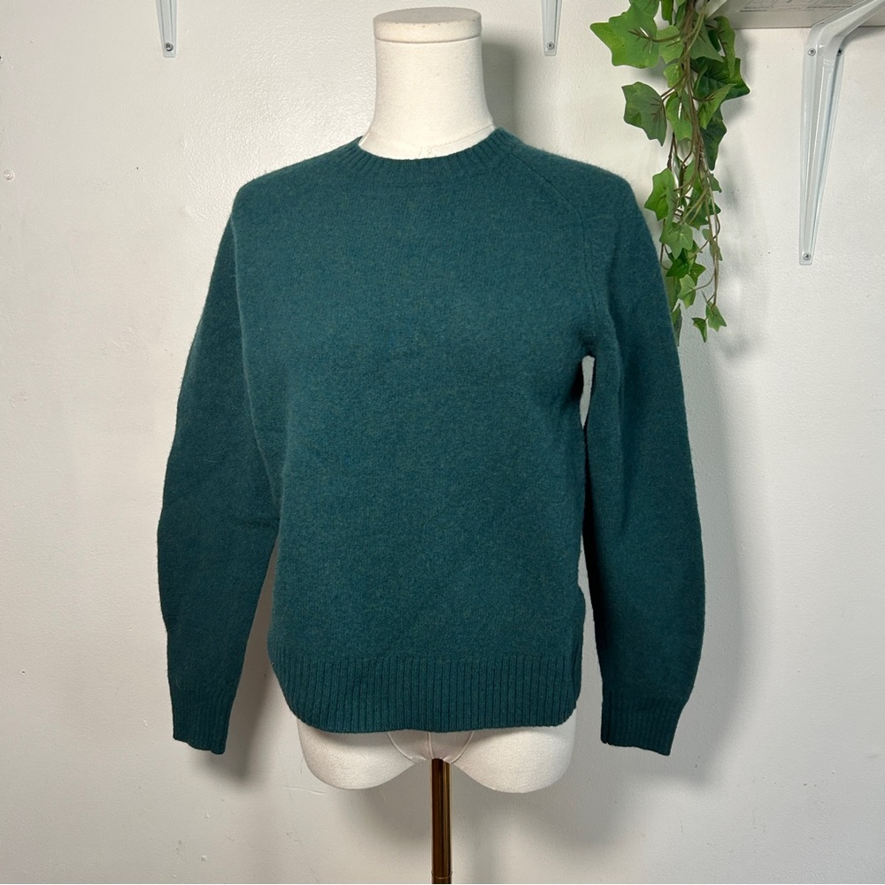 NWOT Uniqlo Deep Teal Crewneck Sweater